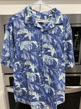 Tommy Bahama Blue Tropical Leaf Print Short-Sleeve Button-Down Shirt
